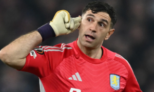 ‘Alltid en risiko’ – Emi Martinez spådom om overføring laget av eks-Aston Villa-stjernen etter å ha sett VM-vinnende målvakt allerede si farvel én gang