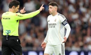 &laquo;Dette er en skandale&raquo; – Real Madrid starter et nytt angrep på La Liga-dommerne etter Federico Valverdes røde kort mot Atletico