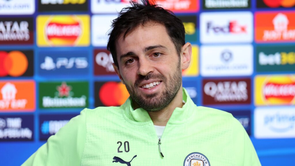 Manchester City crest