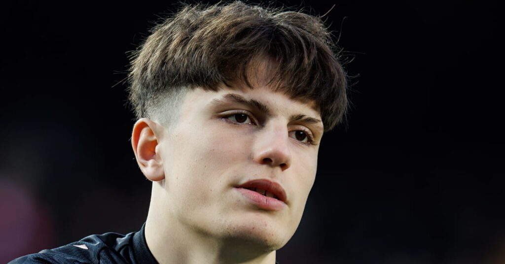 Aston Villa blir enige om en låneavtale for Chelsea-floppen etter Rogers' avtale