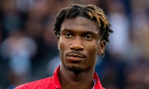 Newcastle signerer Bamba, men vil han spille sammen med Arsenal-målet Bruno Guimaraes?
