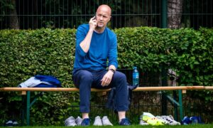 Ajax-fans klager masse over ny overgang: &laquo;En spøk!&raquo;