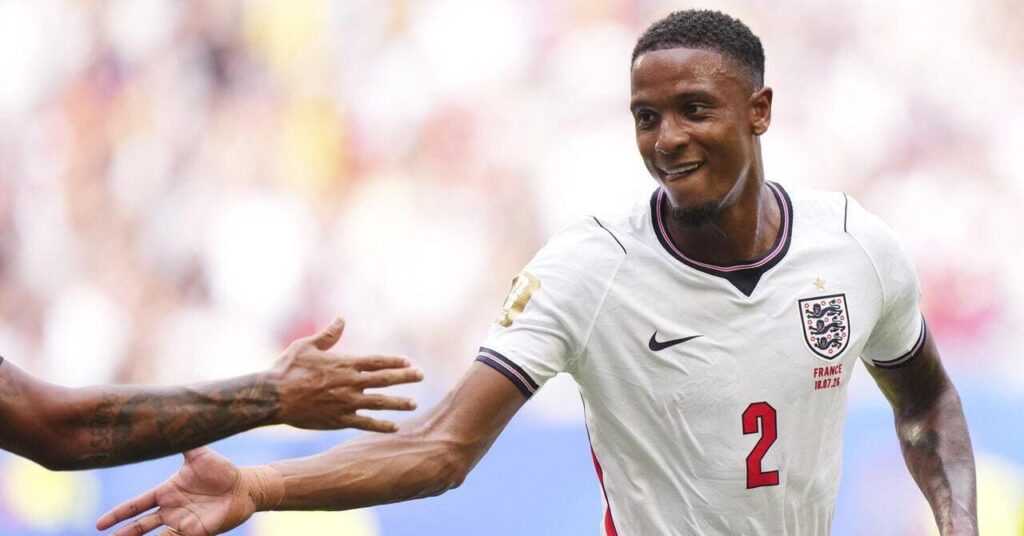 BREAKING: Arsenal nærmer seg en avtale om å signere den engelske forsvarsspilleren Konsa fra Aston Villa