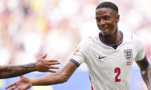 BREAKING: Arsenal nærmer seg en avtale om å signere den engelske forsvarsspilleren Konsa fra Aston Villa