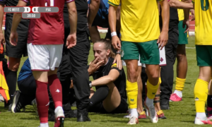 Fortuna friendly faller fullstendig ned i kaos: dommer skadet etter slag fra spiller