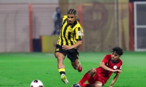 Hattrick-runden og mesterens fall: Joy Elite League begynner med eksepsjonelle scener!