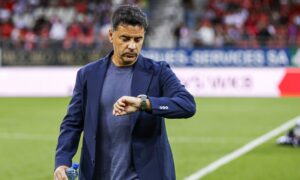 Míchel Sánchez kritiserer åpent Ajax-startspiller mot Sion