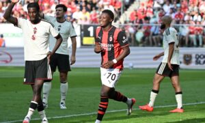 Milan slo Manchester United fire mål mot ett: Carrick bryter tausheten: ikke rom for unnskyldninger