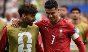 På video: Samu Costa tar på seg Ronaldos rolle i Al-Nassr