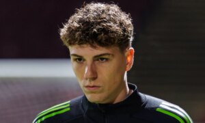 Rekordbrytere! West Ham knuser Championship-overføringssummen med 22 millioner pund for Celtic-stjernen Arne Engels