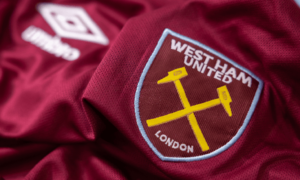 West Ham signerer Celtic midtbanespiller Engels og bryter EFL-overføringsrekord