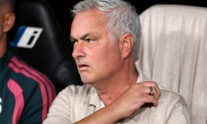Atletico Madrid håner Mourinho med et trykt ark: «Slutt å trakassere dommere»