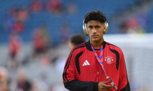 Manchester United sikter til den norske vidunderbarnet Gabriel Rajkovic for å erstatte den utgående tenåringen JJ Gabriel