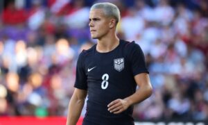 USMNT-spillervurderinger vs Peru: Ungdomsbevegelsen er i gang mens Julian Hall og Justin Ellis skinner i Cavan Sullivans historiske debut