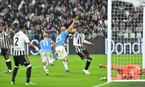 Juventus-spillervurderinger vs Lazio: Guglielmo Vicario ble eksponert da Randal Kolo Muani ikke klarer å skyte i Allianz Stadium kollaps