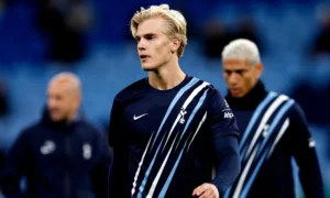 Barcelonas plotsjokktrekk for den slitende Tottenham-stjernen bare uker etter at han signerte ny kontrakt til 2031