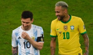 &laquo;Verden takker deg&raquo; – Neymar tar følelsesmessig farvel til Lionel Messi før svanesangen i Argentina